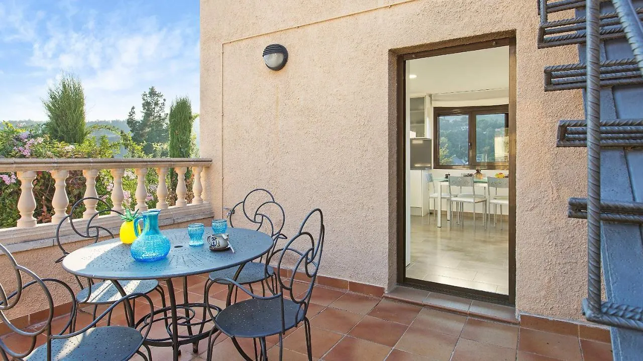 Dama Villa Mont Barbat Spain